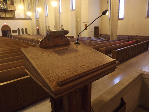 chapel-podium
